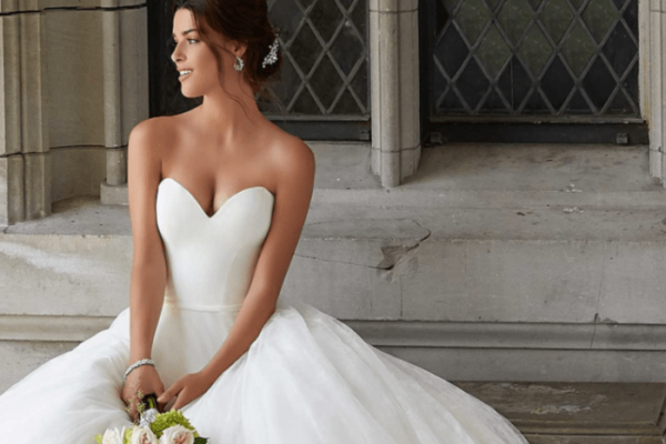 Strapless wedding dress jewelry