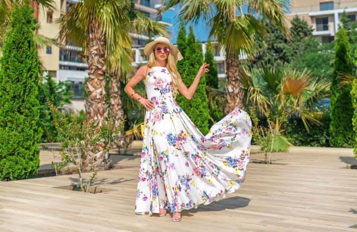 Summer floral dresses for weddings