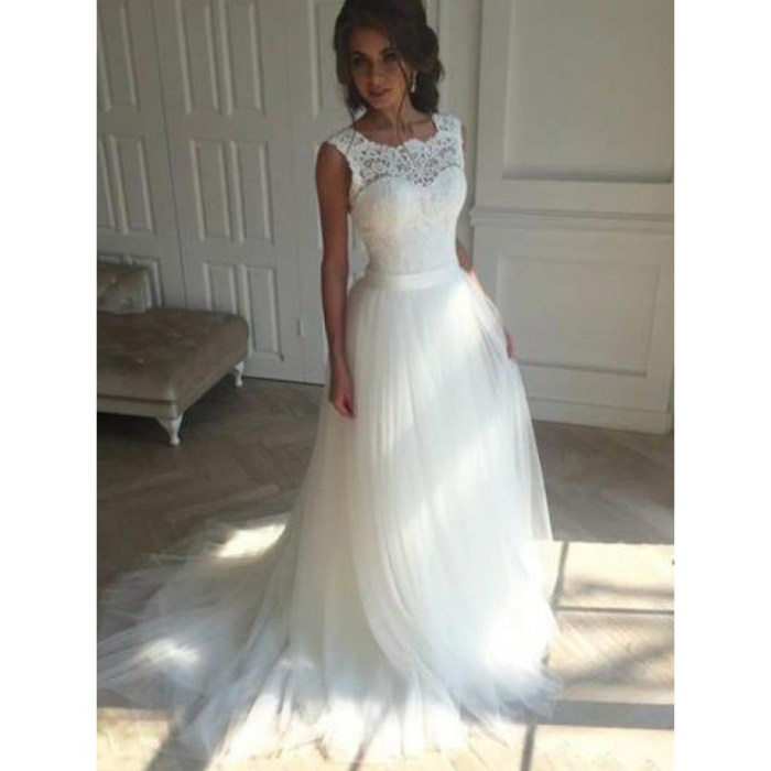 Size 0 wedding dress