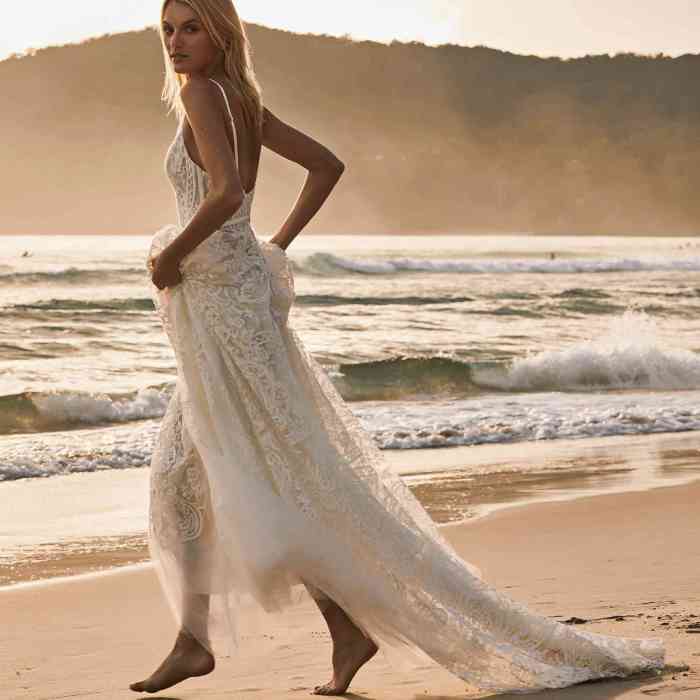 Dresses for a summer beach wedding